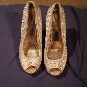 Jennifer Lopez heels